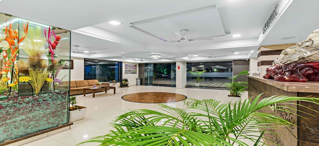 Swimming pool with seating alongside