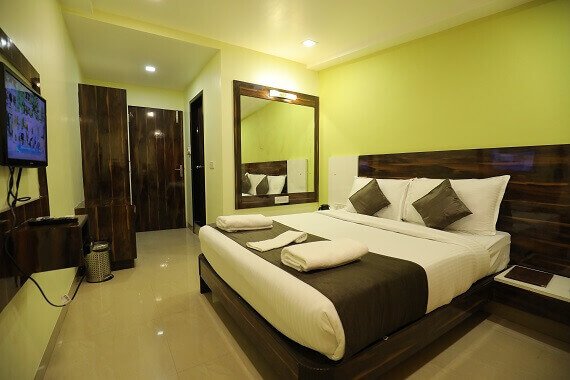 Executive Suite view 4